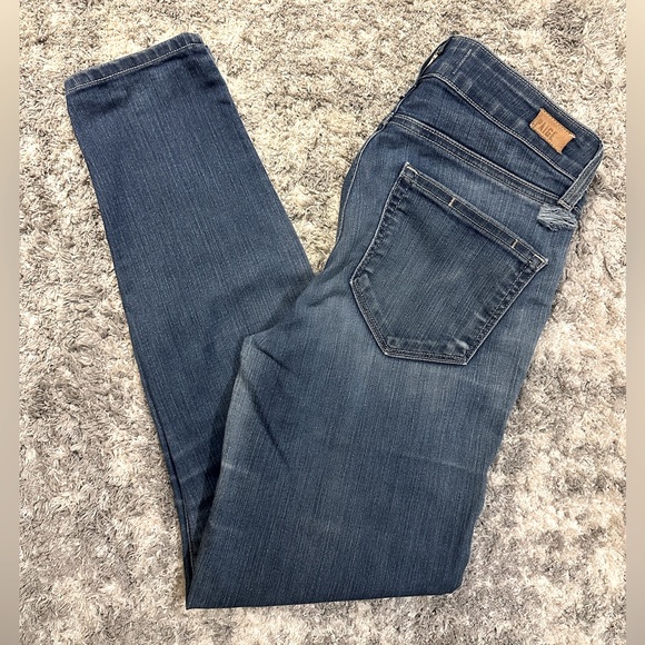 Paige Vintage Skinny Jeans Size 26 - Picture 1 of 6